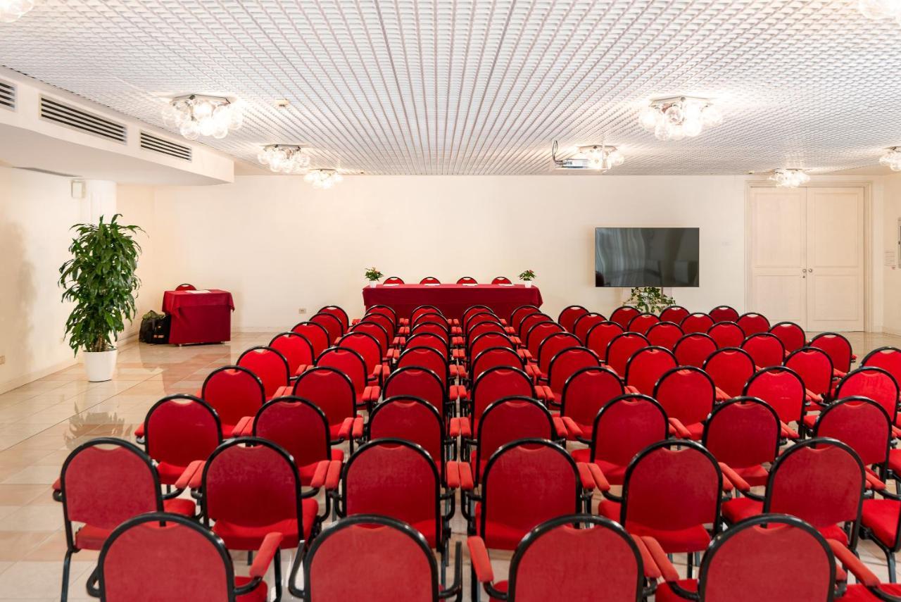 Universal Hotel Cervia